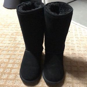 Black BearPaw tall boots